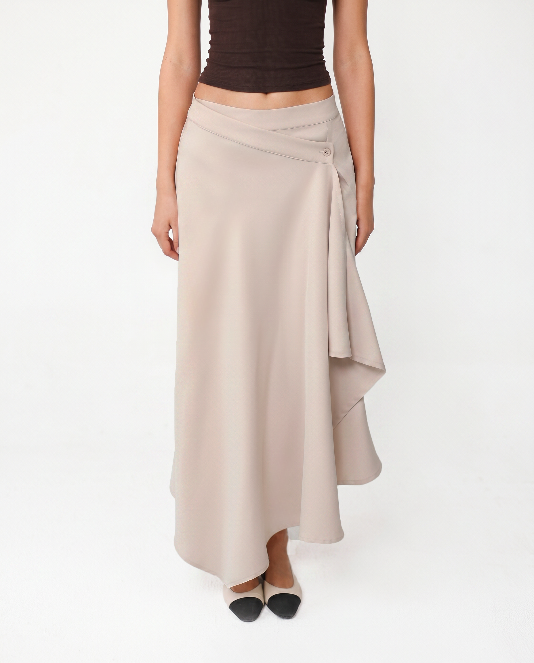 LAYERED MIDI SKIRT WITH RUFFLEIN BEIGE
