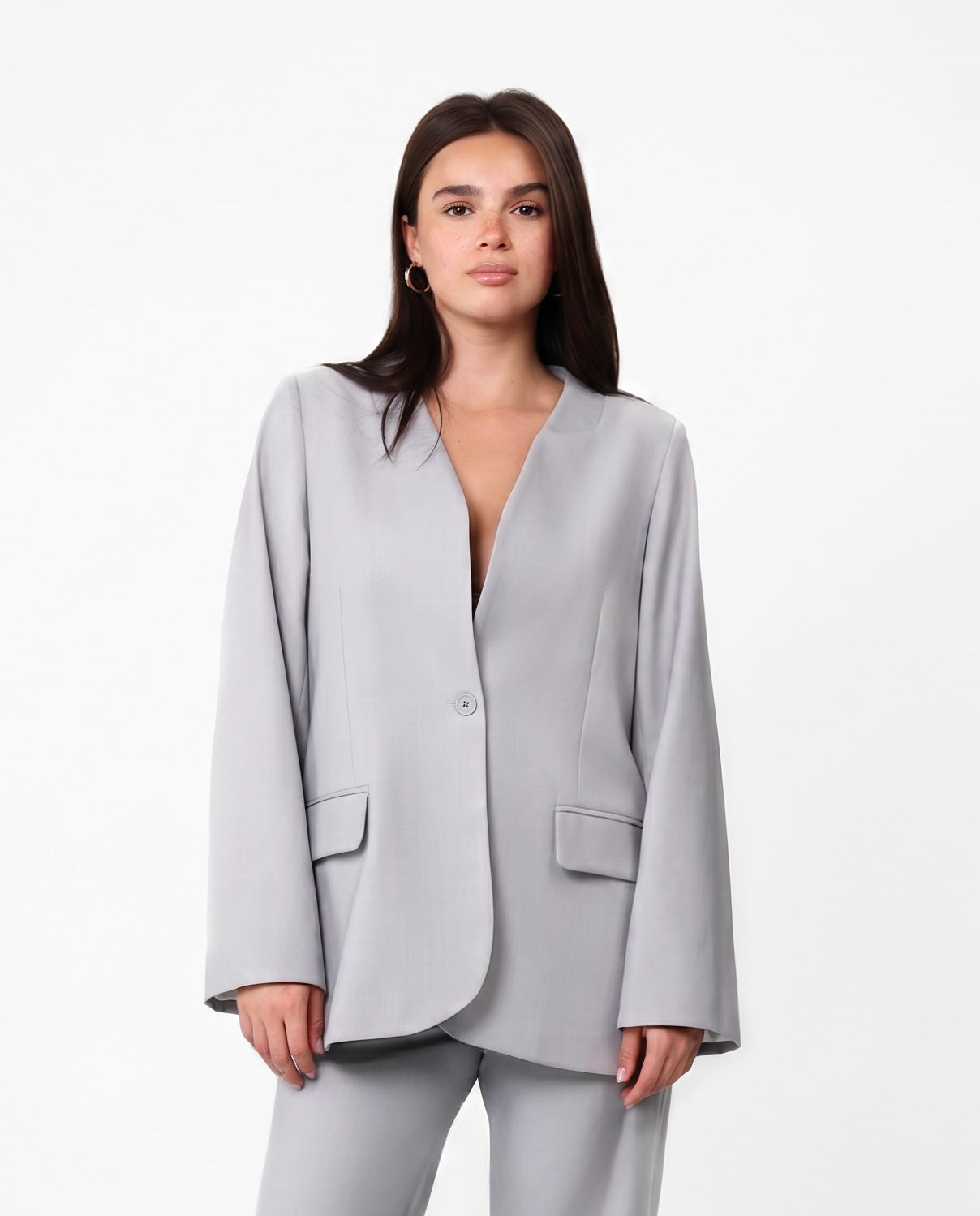 OVERSIZED SUIT IN SILVER
