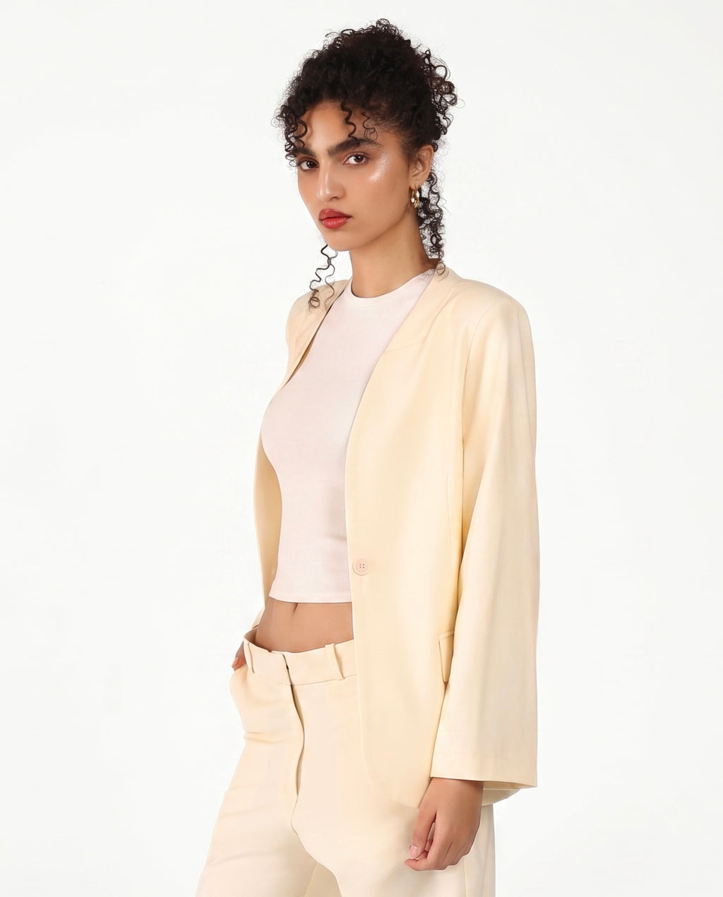 OVERSIZED LAPELLESS BLAZER IN CREAM IVORY