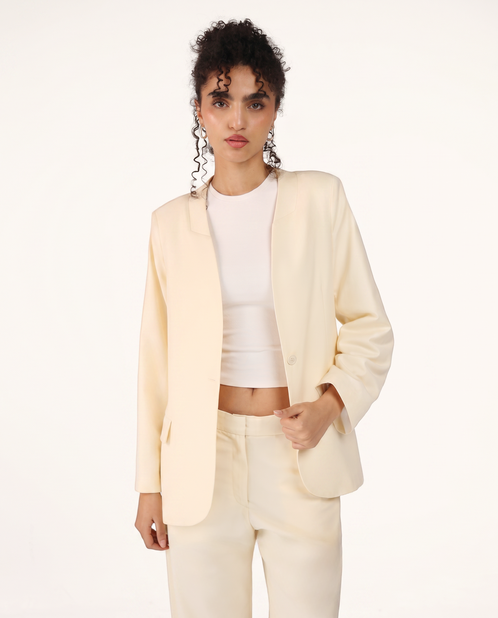 OVERSIZED LAPELLESS BLAZER IN CREAM IVORY